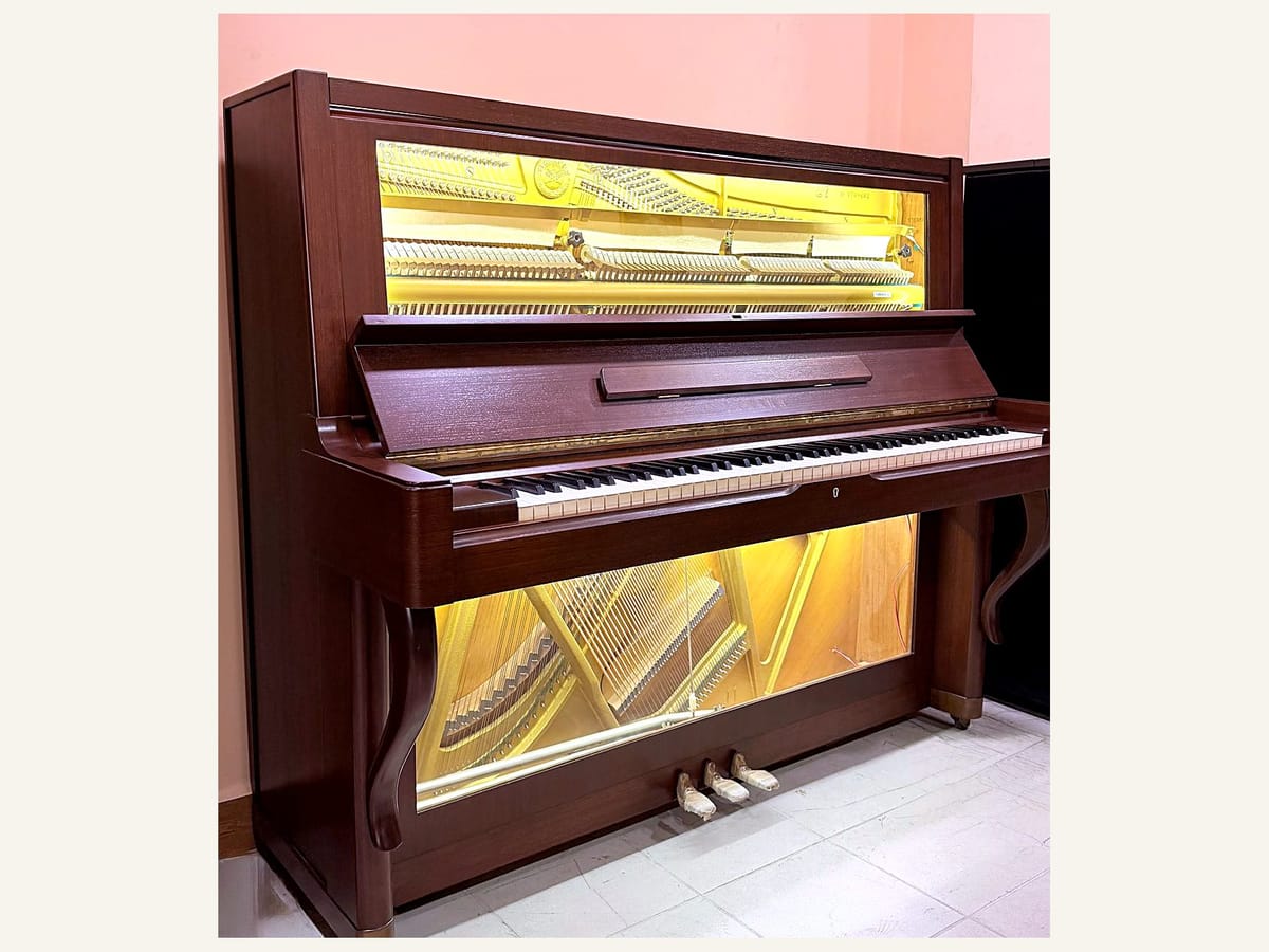 Yamaha U7, Yamaha U7, Glass & LED, Basbous & Sons Lebanon