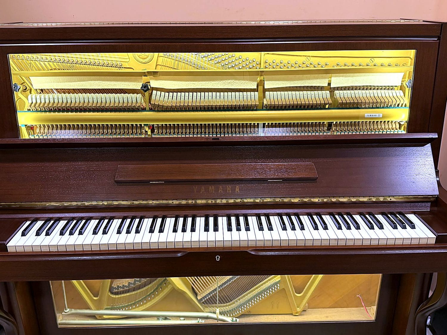 Yamaha U7, Yamaha U7, Glass & LED, view 4, Basbous & Sons Lebanon