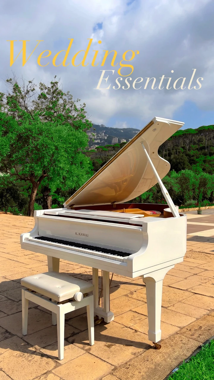 Wedding essentials: a white grand piano at a wedding venue in Lebanon